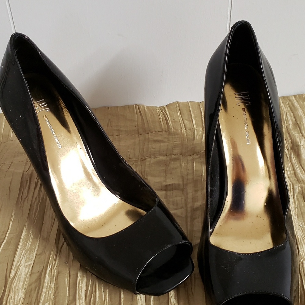 Inc   black heels